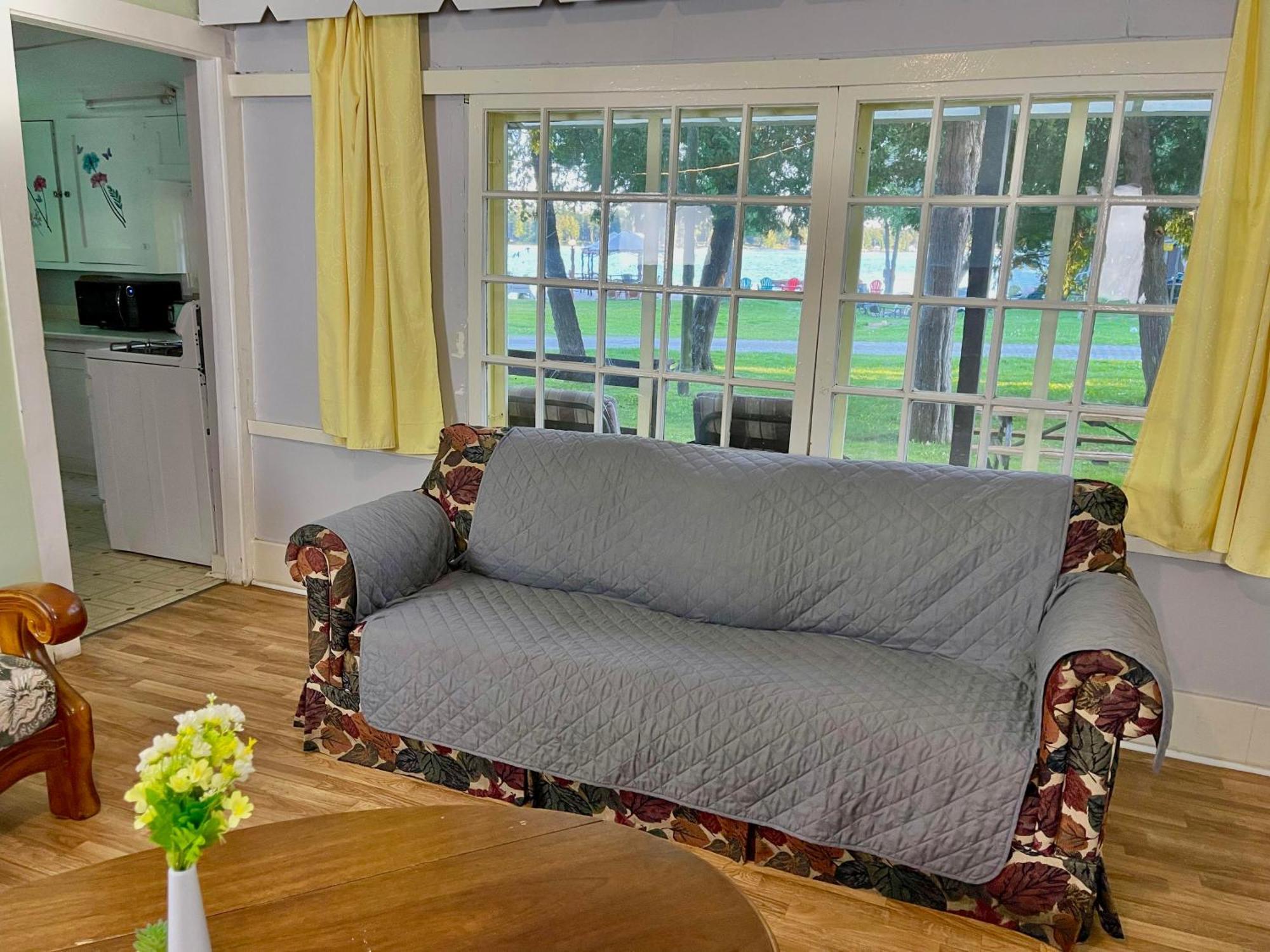 Ambleside Cottage Resort Bobcaygeon Eksteriør bilde
