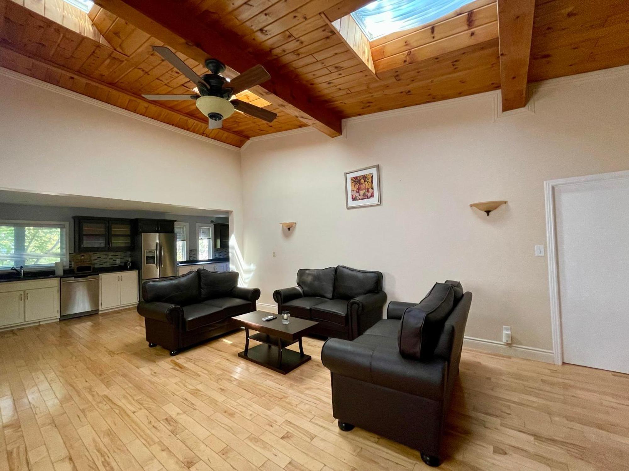 Ambleside Cottage Resort Bobcaygeon Eksteriør bilde