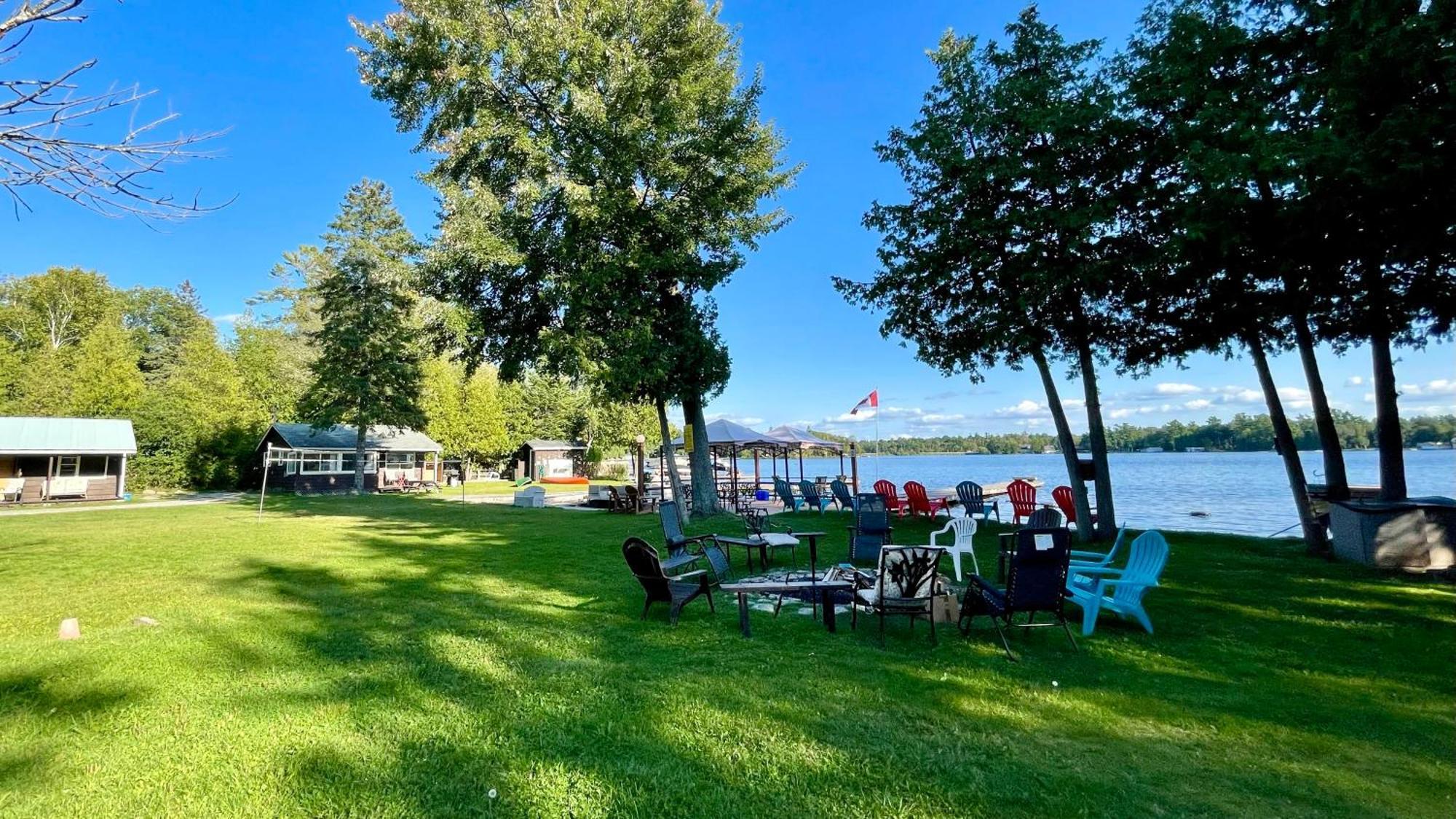 Ambleside Cottage Resort Bobcaygeon Eksteriør bilde